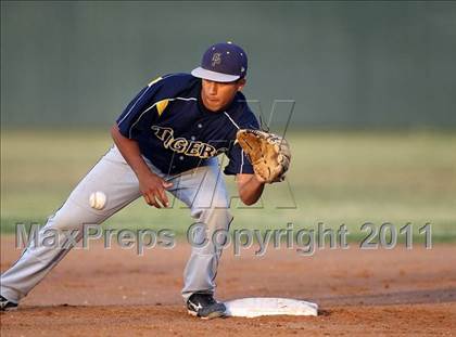 Thumbnail 2 in Pflugerville @ Stony Point photogallery.