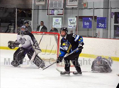 Thumbnail 2 in Avon @ North Branford photogallery.