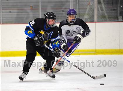 Thumbnail 1 in Avon @ North Branford photogallery.