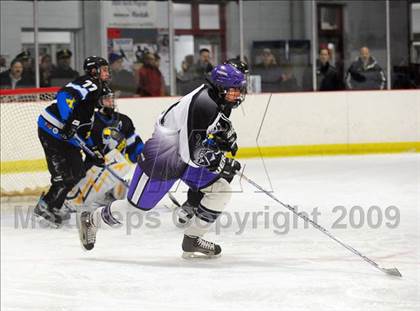 Thumbnail 1 in Avon @ North Branford photogallery.