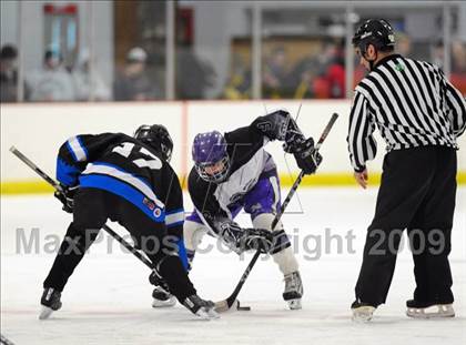 Thumbnail 1 in Avon @ North Branford photogallery.