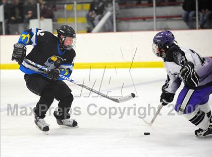 Thumbnail 1 in Avon @ North Branford photogallery.