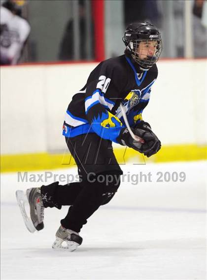 Thumbnail 1 in Avon @ North Branford photogallery.