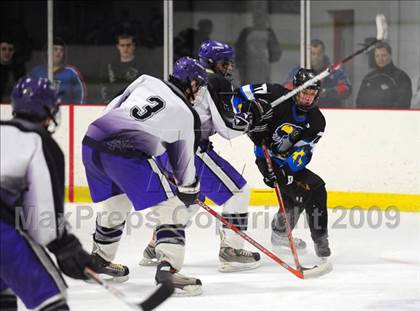 Thumbnail 3 in Avon @ North Branford photogallery.