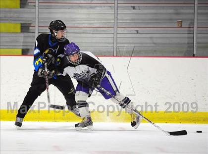 Thumbnail 3 in Avon @ North Branford photogallery.