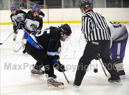 Thumbnail 3 in Avon @ North Branford photogallery.
