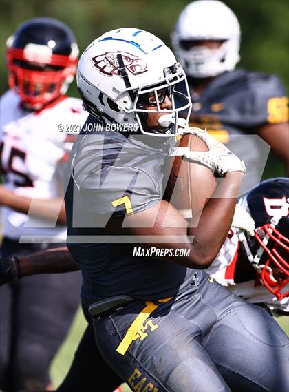 Thumbnail 1 in Dulaney @ Owings Mills photogallery.