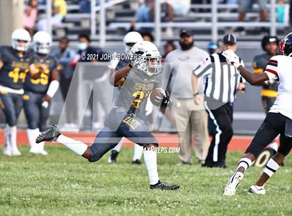 Thumbnail 3 in Dulaney @ Owings Mills photogallery.