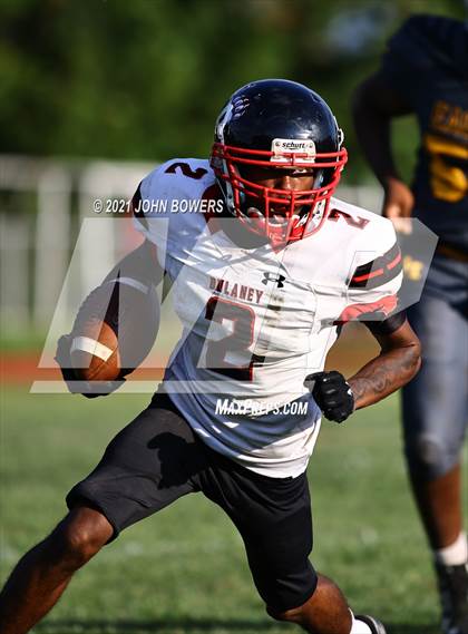 Thumbnail 1 in Dulaney @ Owings Mills photogallery.