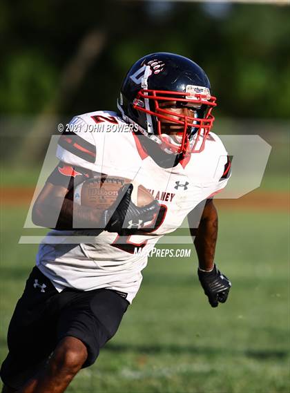 Thumbnail 1 in Dulaney @ Owings Mills photogallery.