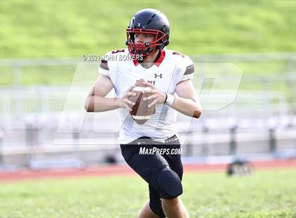 Thumbnail 1 in Dulaney @ Owings Mills photogallery.