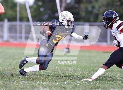 Thumbnail 2 in Dulaney @ Owings Mills photogallery.