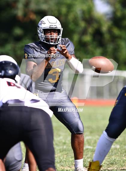 Thumbnail 1 in Dulaney @ Owings Mills photogallery.