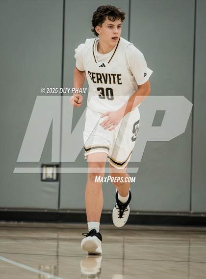 Thumbnail 2 in FR: Servite VS Trabuco Hills photogallery.