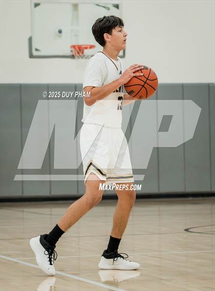 Thumbnail 1 in FR: Servite VS Trabuco Hills photogallery.