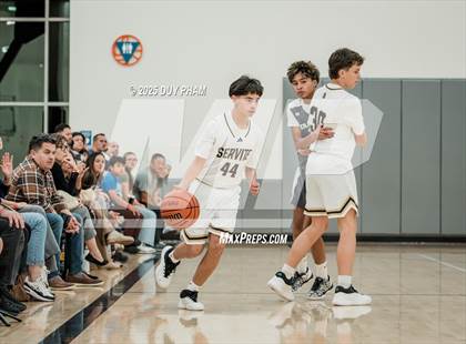 Thumbnail 2 in FR: Servite VS Trabuco Hills photogallery.
