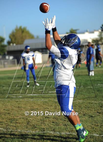 Thumbnail 3 in California City vs. Desert Christian photogallery.
