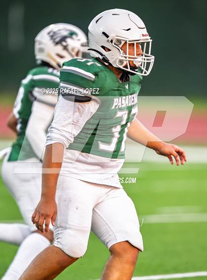 Thumbnail 3 in Sam Rayburn vs. Pasadena photogallery.