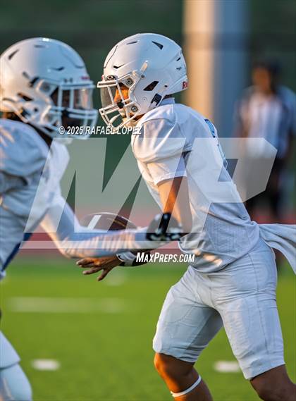 Thumbnail 3 in Sam Rayburn vs. Pasadena photogallery.