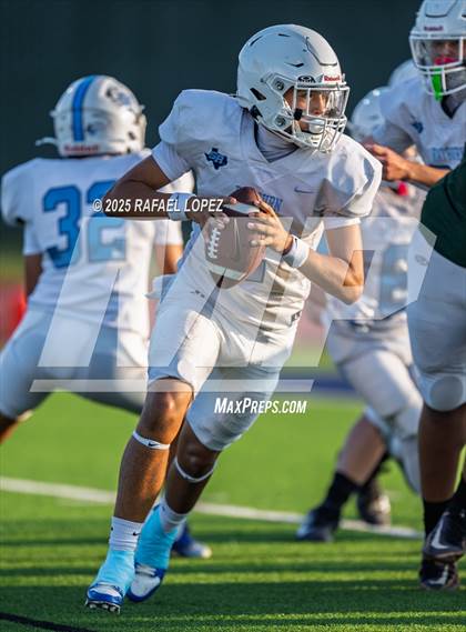 Thumbnail 2 in Sam Rayburn vs. Pasadena photogallery.