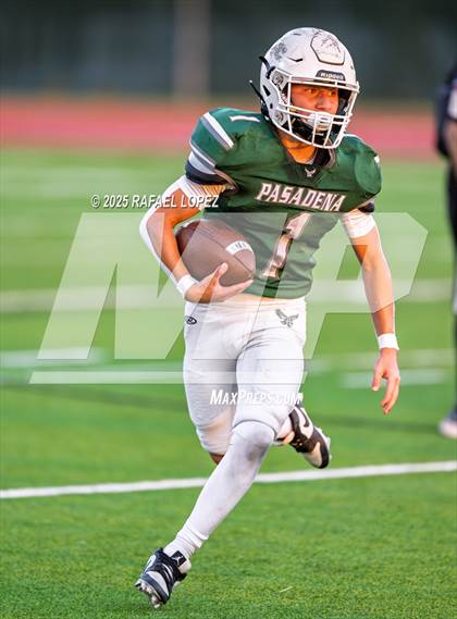Thumbnail 1 in Sam Rayburn vs. Pasadena photogallery.