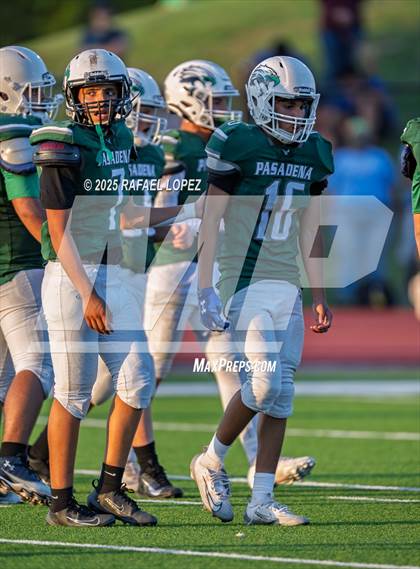 Thumbnail 1 in Sam Rayburn vs. Pasadena photogallery.