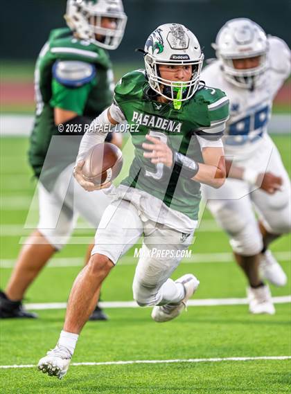 Thumbnail 2 in Sam Rayburn vs. Pasadena photogallery.