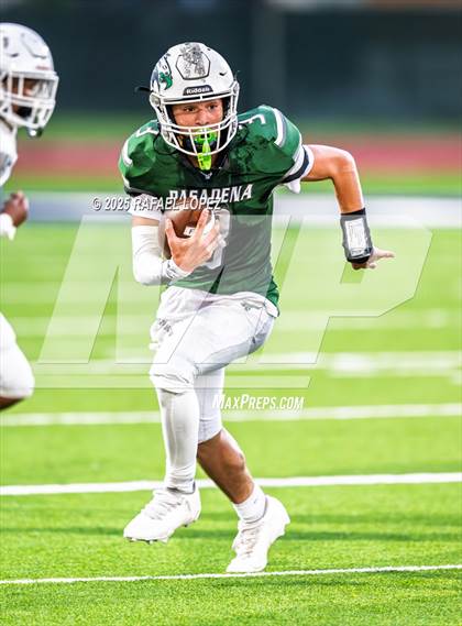Thumbnail 1 in Sam Rayburn vs. Pasadena photogallery.