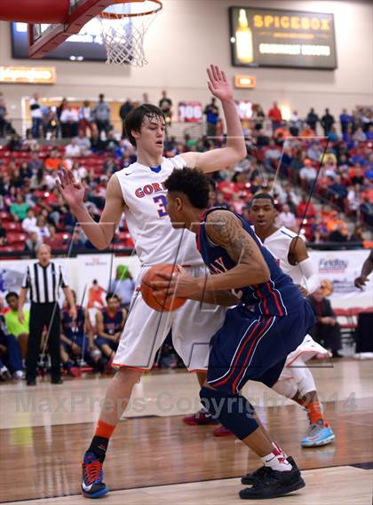 Thumbnail 3 in Findlay Prep vs. Bishop Gorman (Findlay Big City Showcase) photogallery.