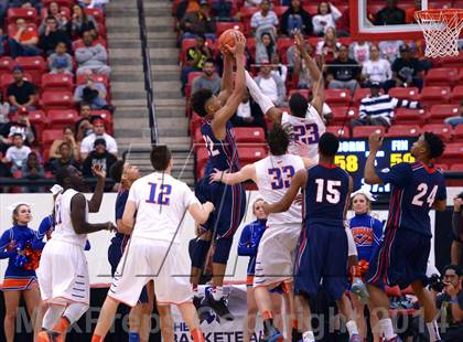 Thumbnail 2 in Findlay Prep vs. Bishop Gorman (Findlay Big City Showcase) photogallery.