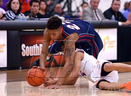Thumbnail 2 in Findlay Prep vs. Bishop Gorman (Findlay Big City Showcase) photogallery.