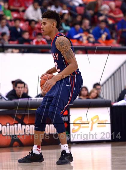 Thumbnail 1 in Findlay Prep vs. Bishop Gorman (Findlay Big City Showcase) photogallery.