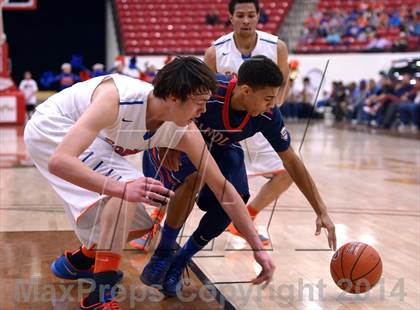 Thumbnail 3 in Findlay Prep vs. Bishop Gorman (Findlay Big City Showcase) photogallery.