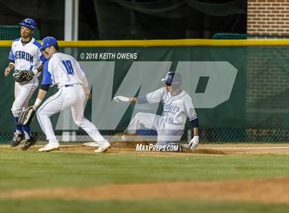 Thumbnail 1 in Bell @ Hebron photogallery.