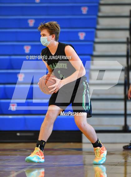 Thumbnail 3 in Miramonte @ Tamalpais photogallery.