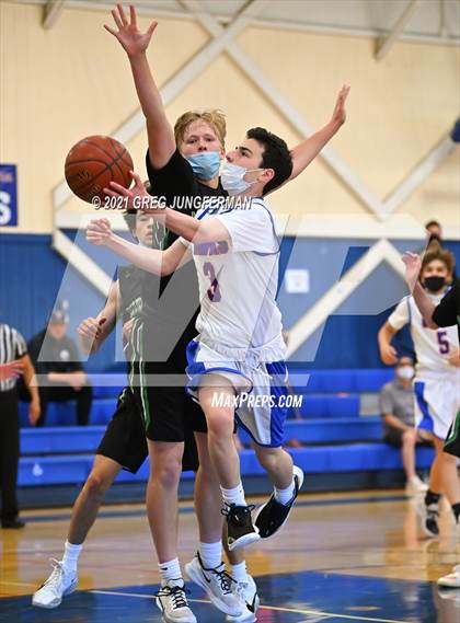 Thumbnail 1 in Miramonte @ Tamalpais photogallery.
