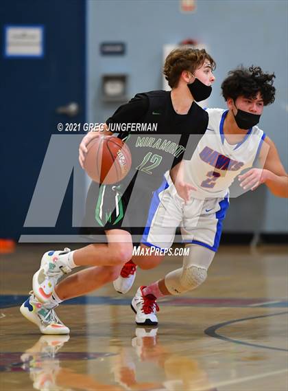 Thumbnail 3 in Miramonte @ Tamalpais photogallery.