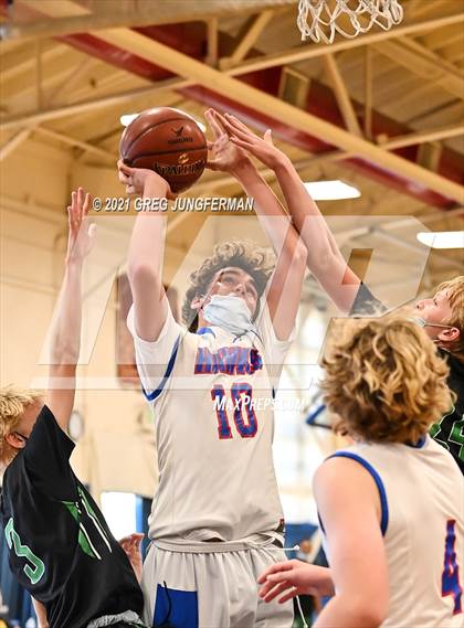 Thumbnail 2 in Miramonte @ Tamalpais photogallery.