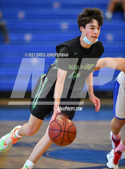 Thumbnail 1 in Miramonte @ Tamalpais photogallery.