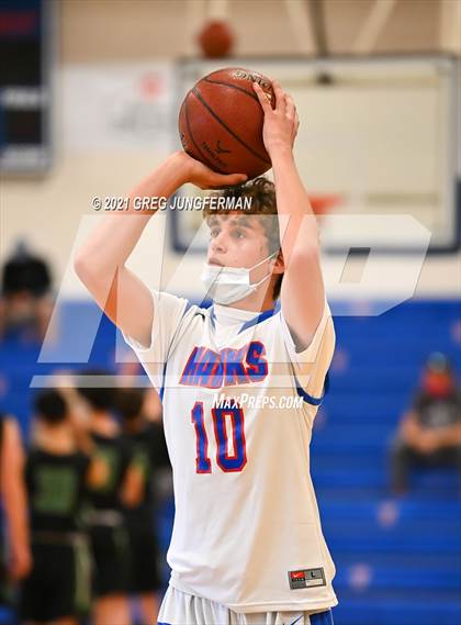 Thumbnail 2 in Miramonte @ Tamalpais photogallery.