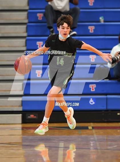 Thumbnail 2 in Miramonte @ Tamalpais photogallery.