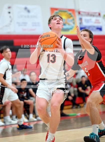 Thumbnail 3 in Satellite @ New Smyrna Beach photogallery.