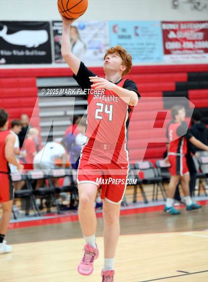 Thumbnail 1 in Satellite @ New Smyrna Beach photogallery.