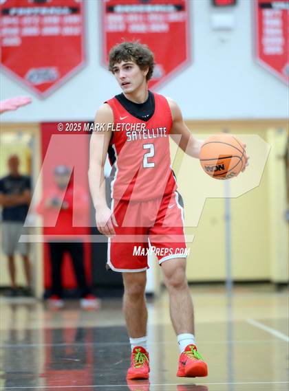 Thumbnail 2 in Satellite @ New Smyrna Beach photogallery.