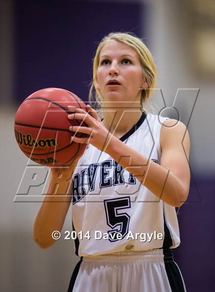 Thumbnail 3 in Roy @ Riverton photogallery.