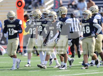 Thumbnail 1 in FR: Bishop Amat @ Notre Dame (SO) photogallery.