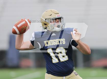 Thumbnail 2 in FR: Bishop Amat @ Notre Dame (SO) photogallery.