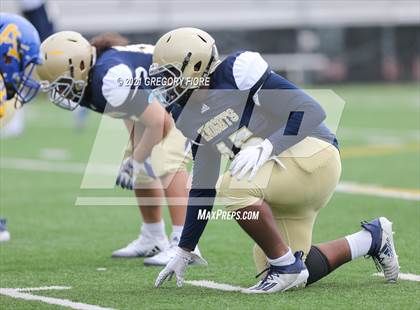 Thumbnail 1 in FR: Bishop Amat @ Notre Dame (SO) photogallery.