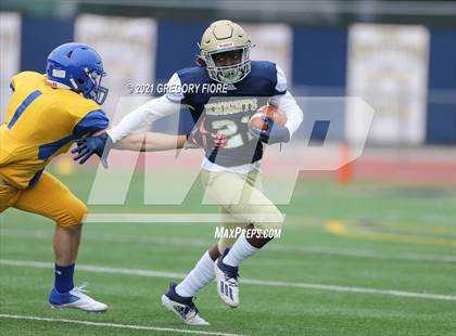 Thumbnail 3 in FR: Bishop Amat @ Notre Dame (SO) photogallery.