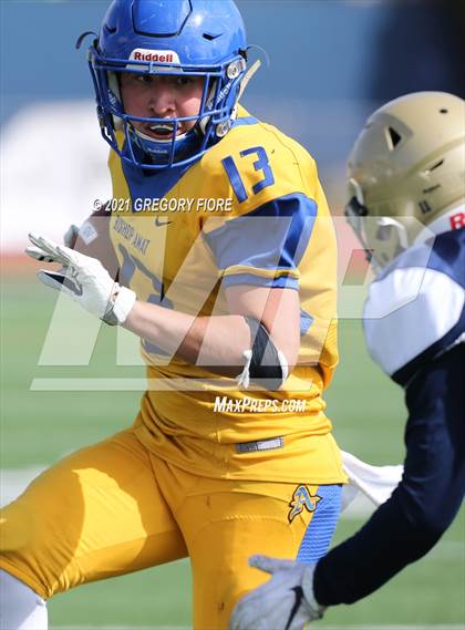 Thumbnail 3 in FR: Bishop Amat @ Notre Dame (SO) photogallery.